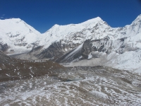 Mountain Cirque near Ambulapcha-La